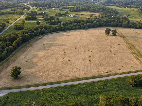 5th image of 0 Wallace Thompson Rd Lot 2