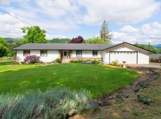 3640 Colonial Rd, Roseburg, OR 97471