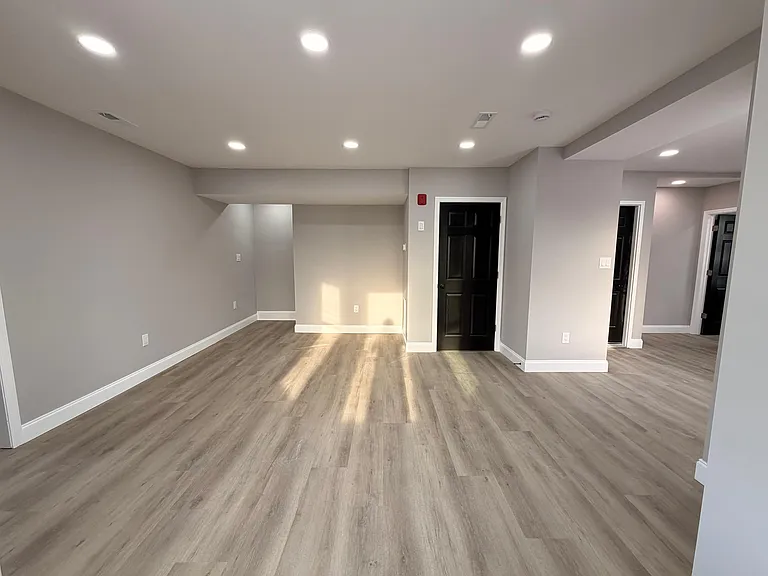 516 E Marshall St #2 — Photo 10