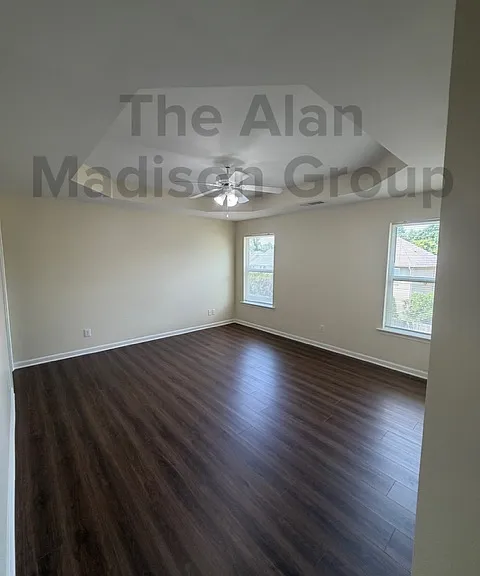 151 Hidden Lake Cir — Photo 7