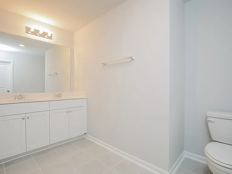 448 Hallingsfield Way — Photo 13