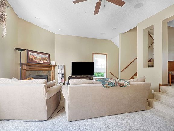 5th image of 5013 Dunkirk Pl N
