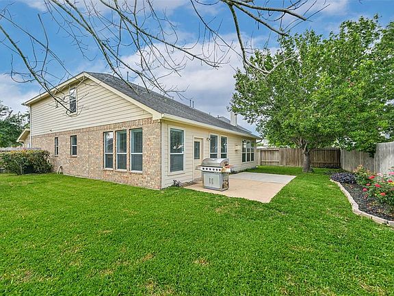4th image of 2609 Avalon Cove Ln