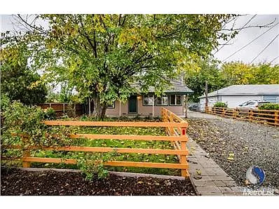6439 34th St photo 1