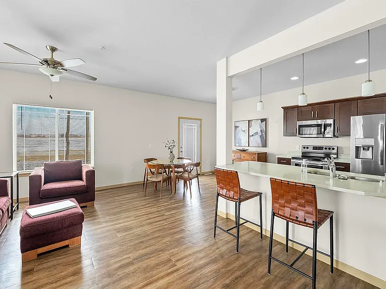 6062 Driscoll Dr — Photo 7