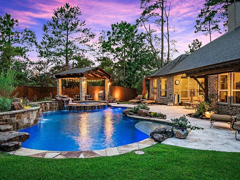 95 S Shimmering Aspen Cir — Photo 1