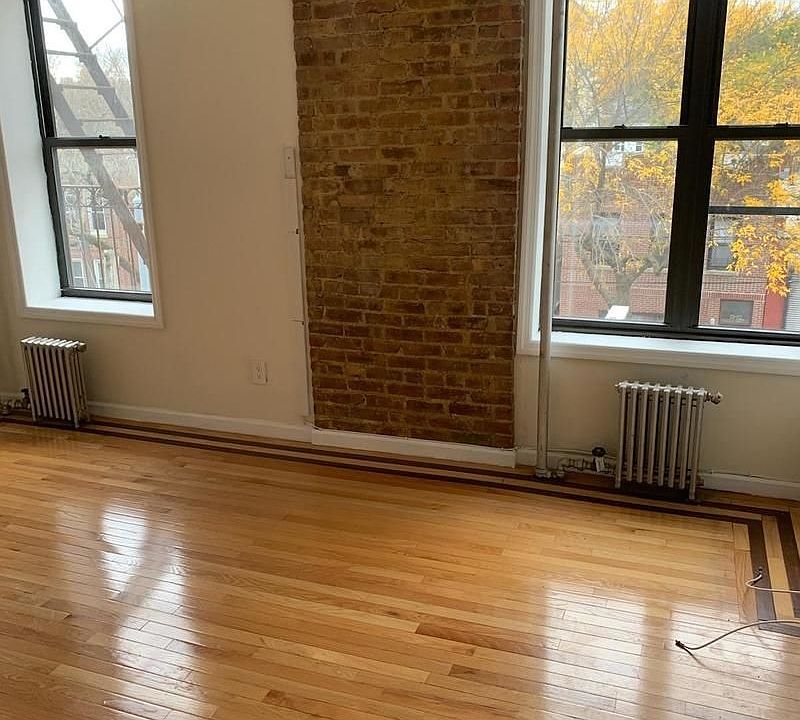 1st image of 1211 31st Ave APT 11