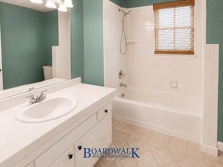 3303 W Hector Dr — Photo 16