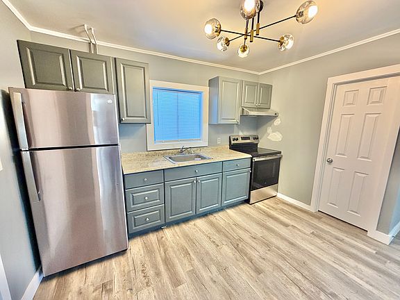 2nd image of 414 Rantoul St #1