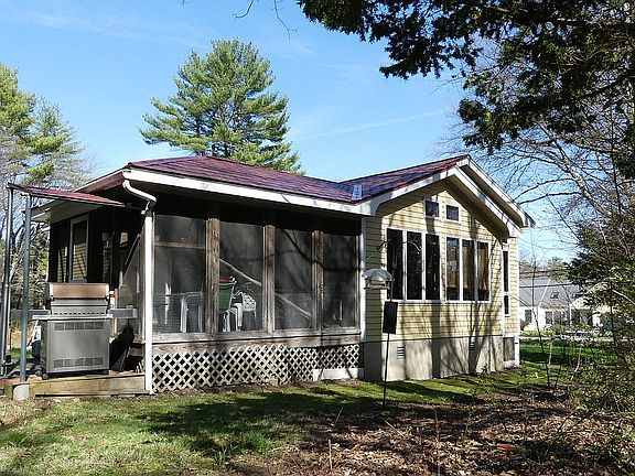 Screened porch