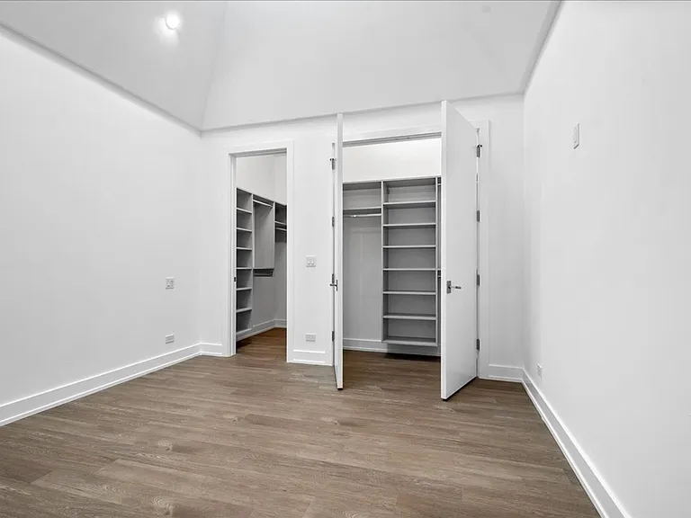 728 Lofts — Photo 48