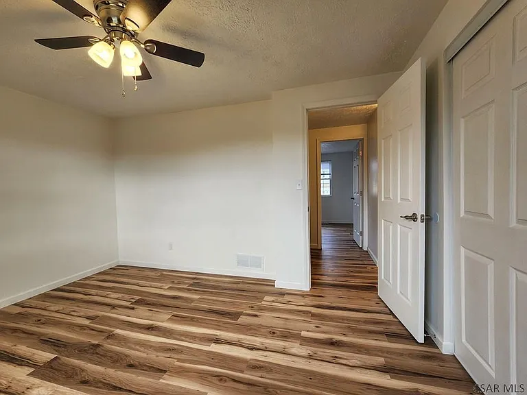 431 Devon Dr — Photo 16