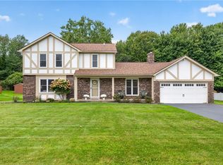 517 Sherborne Rd, Webster, NY 14580