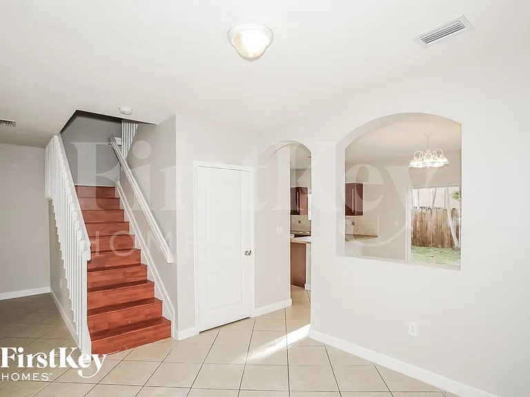 21471 SW 86th Pl — Photo 5