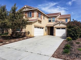 745 Suncup Cir, Hemet, CA 92543