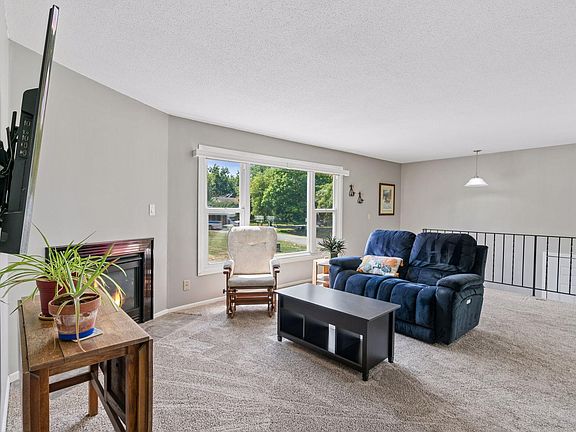 5th image of 338 Lakeview Ave