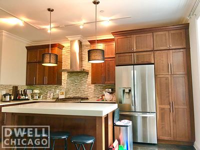 3011 W Newport Ave, Chicago, IL, 60618