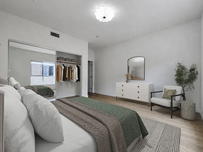 2900 S. Sepulveda Blvd — Photo 14