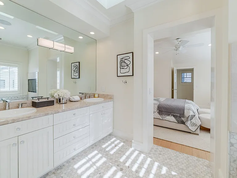 3731 4th Ave — Photo 32