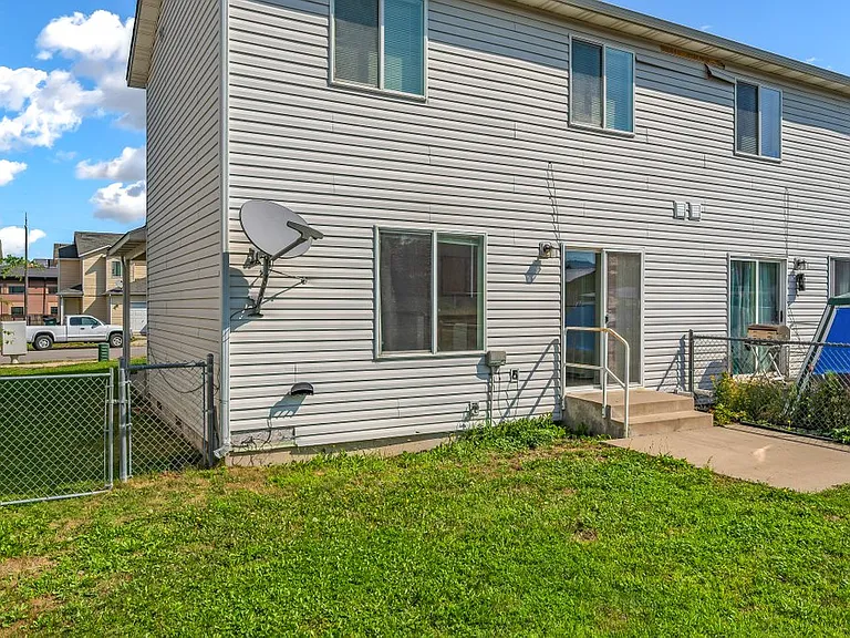 1620 E Coeur D Alene Ave #A — Photo 17