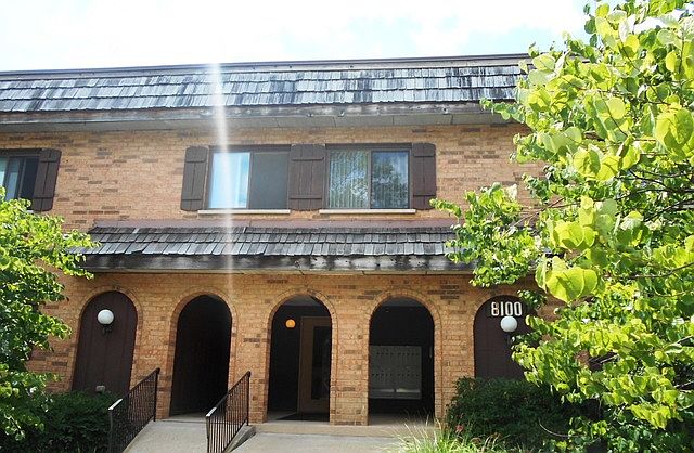 1st image of 8100 Woodglen Ln APT 106