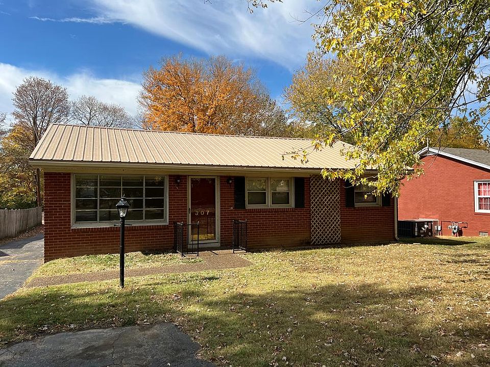 1st image of 307 Apache Dr