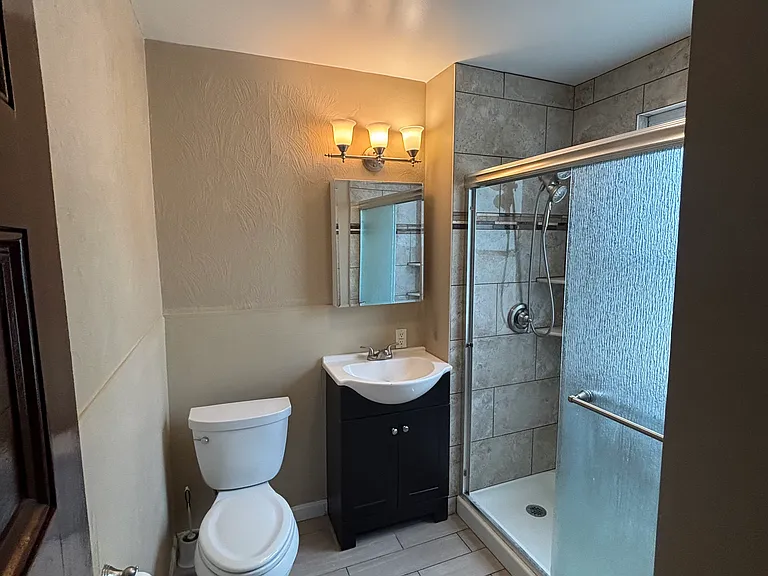 10 Davis St #2 — Photo 14