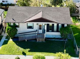 403 Churchill St, Hudson Bay, SK S0E0Y0