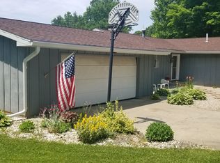 1266 N Crestview Dr, Peru, IN 46970