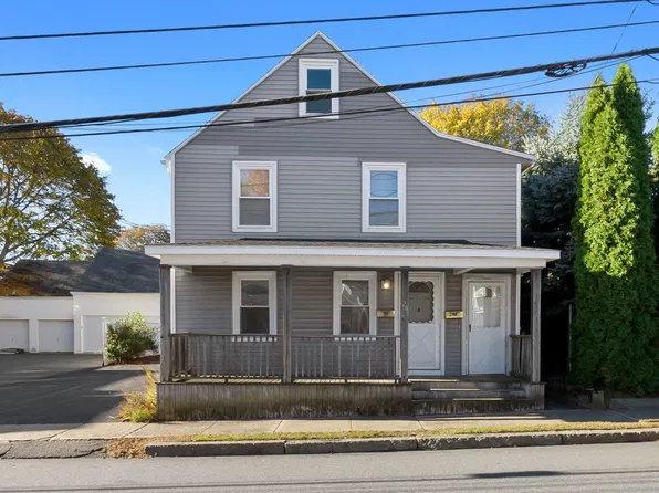 26 Franklin St, Peabody, MA 01960