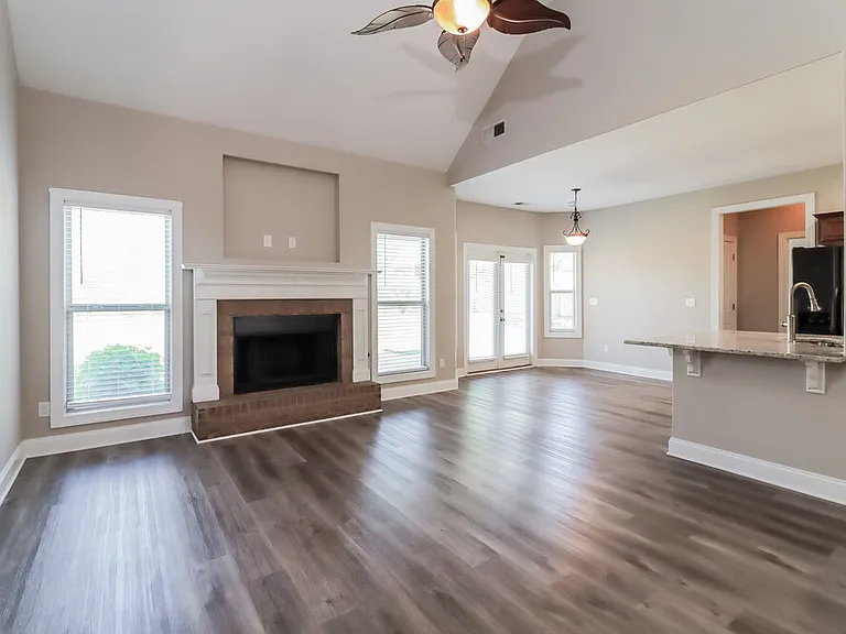 480 Saddle Chase Dr — Photo 6