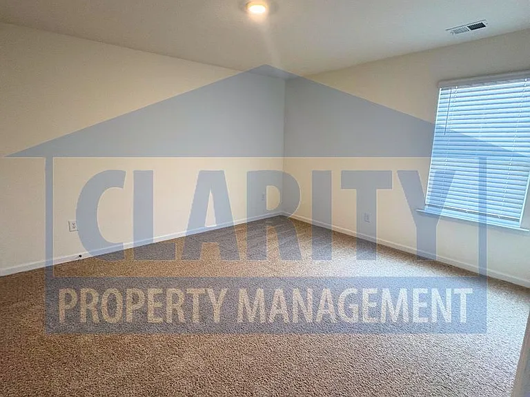187 Lindsell Rd — Photo 28