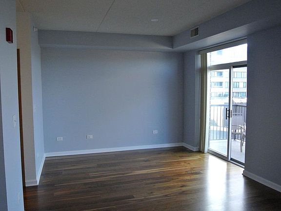 Living room with balcony.