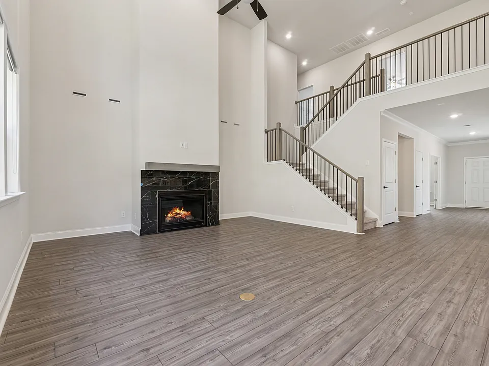 5155 Lansdale Ct