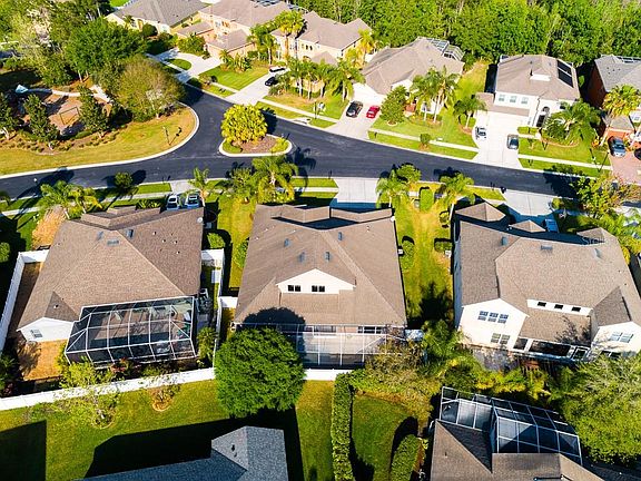 4th image of 26525 Shoregrass Dr
