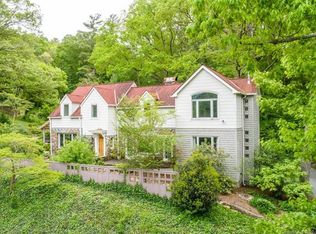 232 Lakeshore Dr, Asheville, NC 28804
