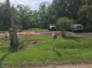 4437 Mill St, Moss Point, MS 39563