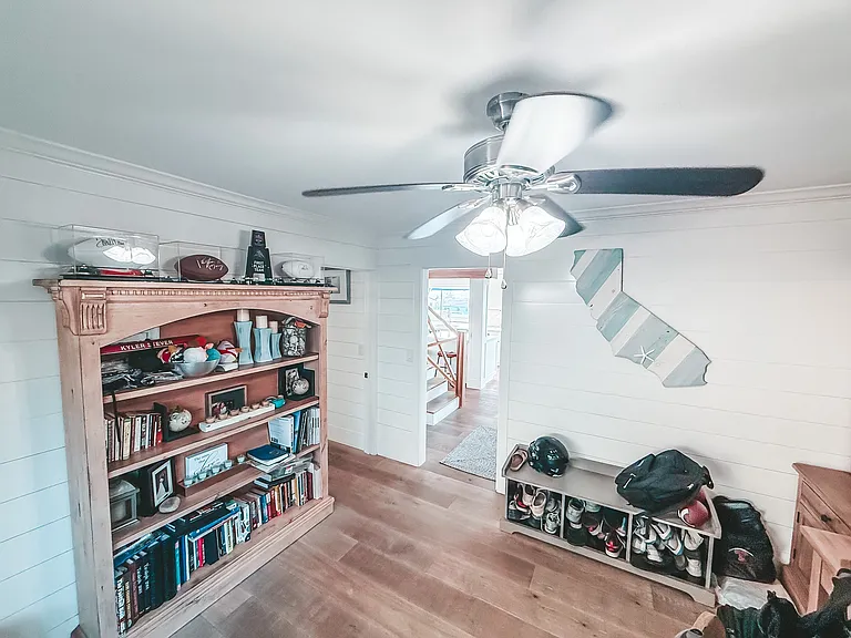 227 Avenida De La Grulla #B — Photo 11