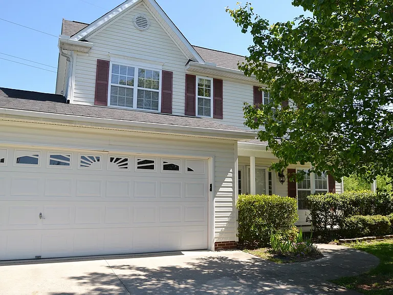 3895 Eagleston Ct — Photo 1