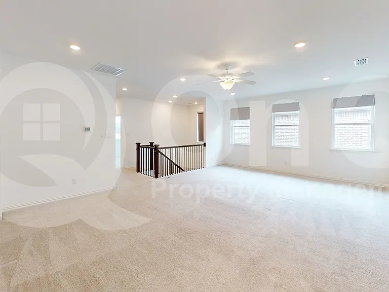 3285 Dover Dr — Photo 19