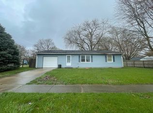 1602 Stratford Dr, Champaign, IL