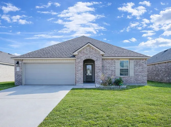 2234 S Savannah Lakes Dr, Lake Charles, LA 70607