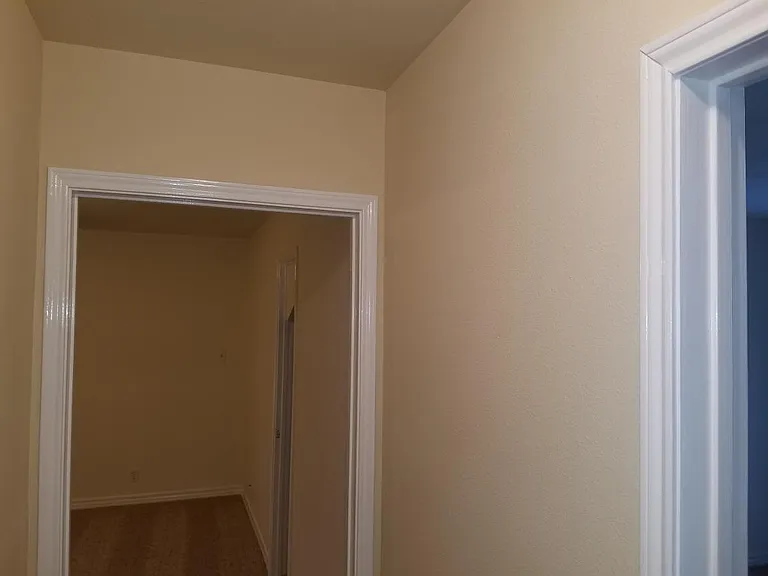 1805 Sharon Dr — Photo 12