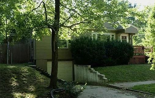 1st image of 800 N 11th St