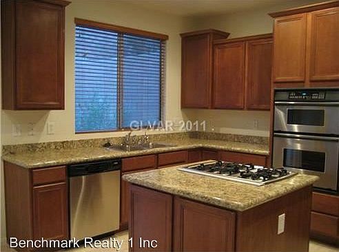 4th image of 617 El Loro St