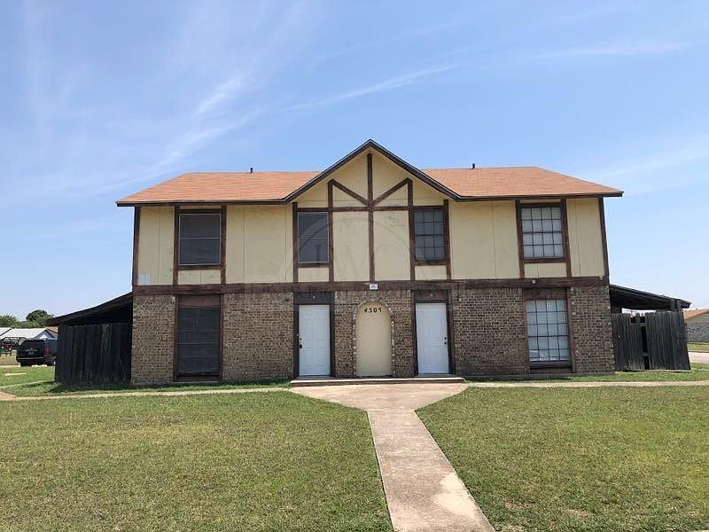 1st image of 4505 Chase Cir APT A