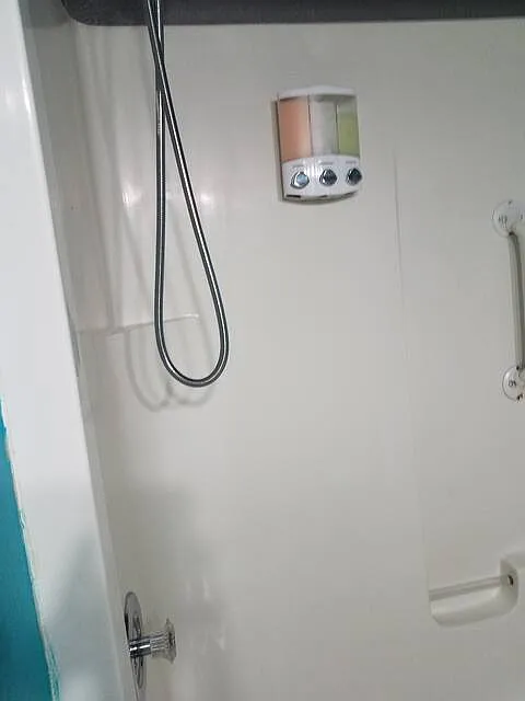 2 bed, 900 sqft, $1,250 — Photo 3