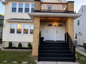 3013 N 57th St, Milwaukee, WI