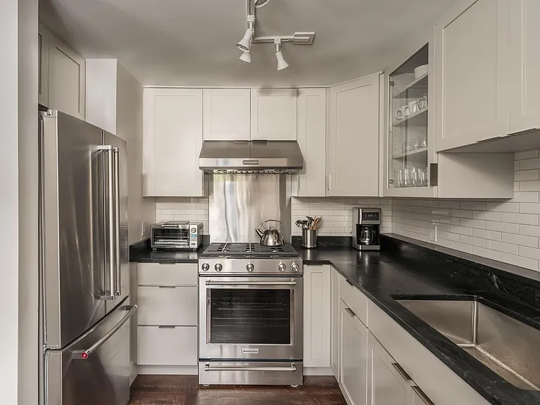 38 Quarry Hill Rd #A — Photo 23
