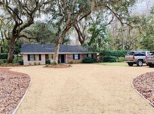 145 Battle Rd, Brunswick, GA 31523